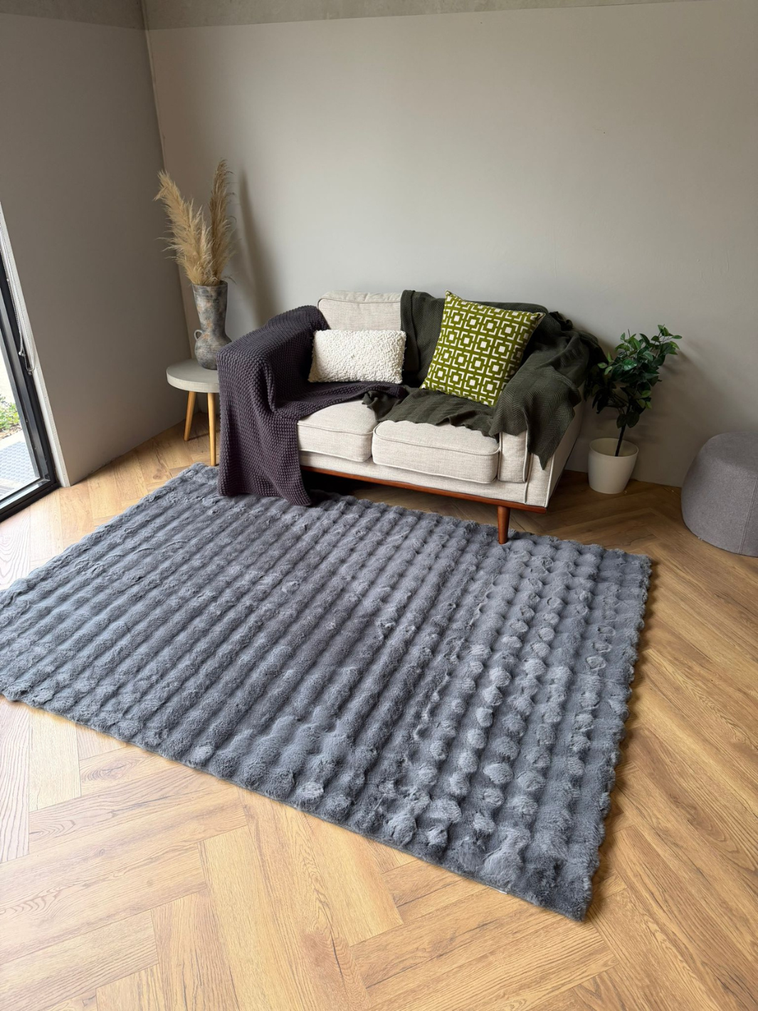 Poppy Charcoal Grey Bubble Shaggy Rug