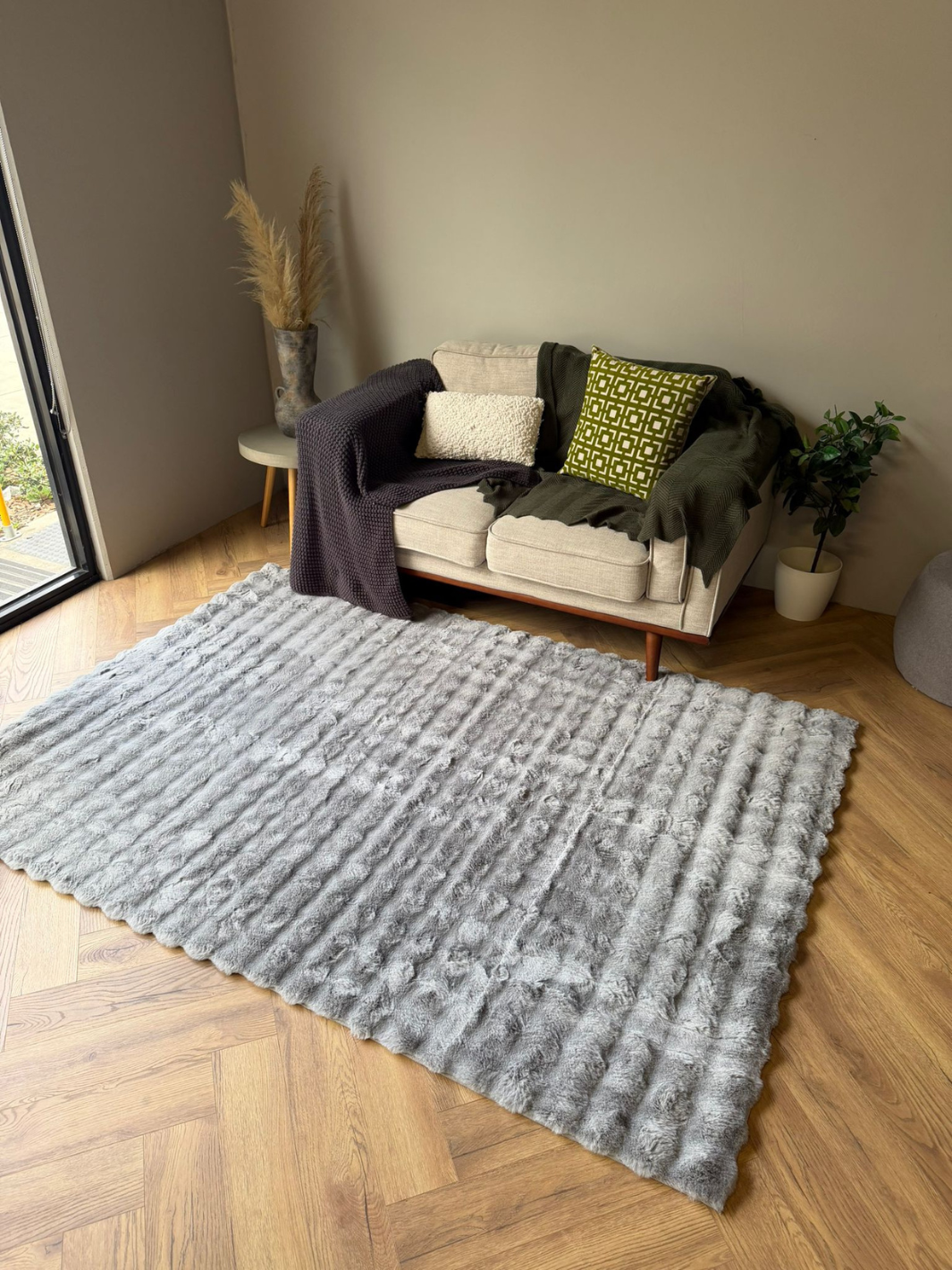 Poppy Silver Bubble Shaggy Rug