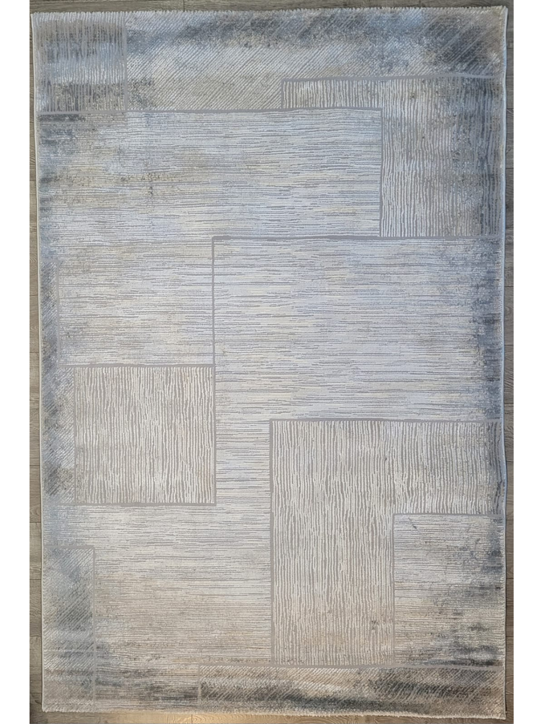 Diana Light Grey and Cream Distressed Geometric Lines Rug