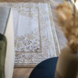 Larisa Cream Gold Traditional Medallion Rug