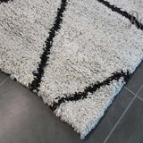 Hunter Plush Ivory Tribal Rug