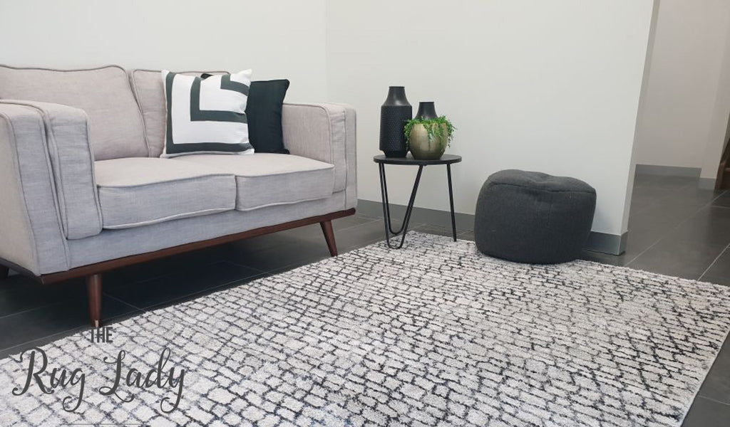 Caprice Grey Wood Grain Art Silk Rug