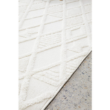 Margo White Diamond Geometric Textured Rug