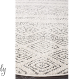 Heaven Grey Tribal Diamond Pattern Round Rug