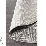 Heaven Silver Geometric Diamond Round Rug