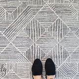 Heaven Silver Geometric Diamond Rug