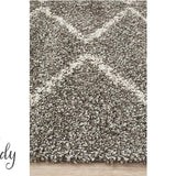Saffia Natural Grey Zigzag Plush Boho Rug