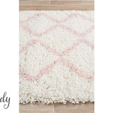 Saffia Pink Zigzag Plush Boho Rug