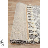 Saffia Silver Zigzag Plush Boho Rug
