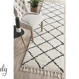 Saffia Natural Off-White Diamonds Plush Boho Rug