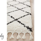 Saffia Natural Off-White Diamonds Plush Boho Rug