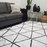 Hunter Plush Ivory Tribal Rug